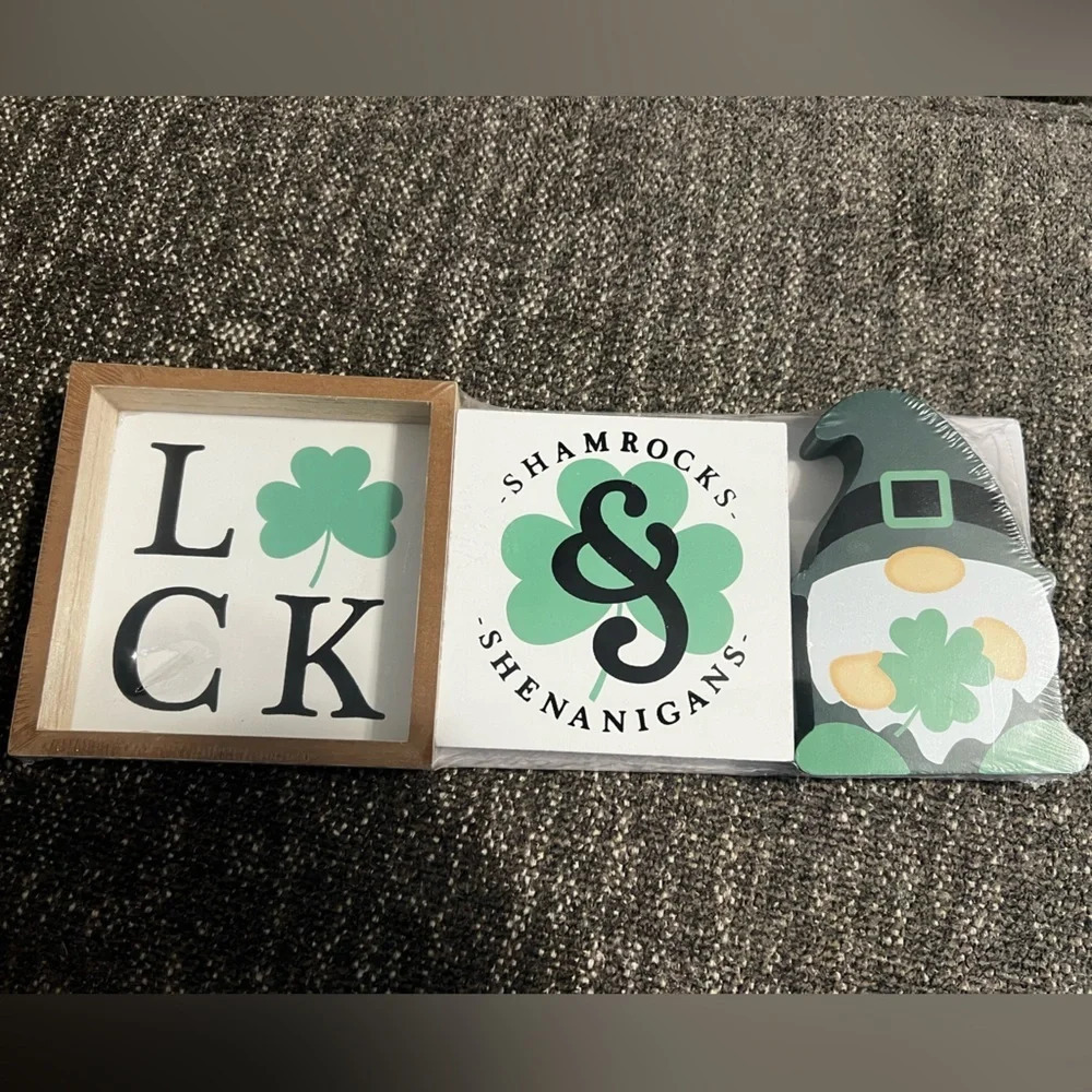 NWT St. Patrick’s Day Decor